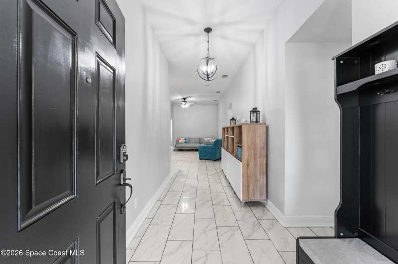 4 bedroom Single Family Residence at 301 Wishing Well Circle, Brentwood Lakes Phase III, Palm Bay — photo 1