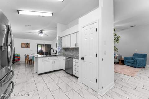 301 Wishing Well Circle, Palm Bay FL - photo 14 of 41