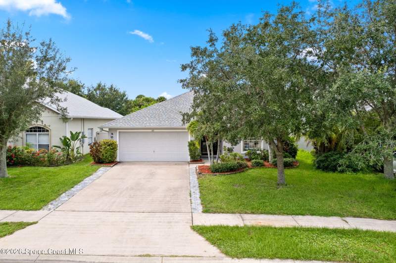 4 bedroom Single Family Residence at 301 Wishing Well Circle, Brentwood Lakes Phase III, Palm Bay — photo 2