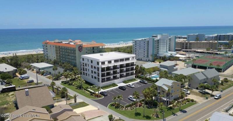 3 bedroom Condominium at 327 Wilson Avenue #303, Avon By The Sea, Cocoa Beach — photo 3