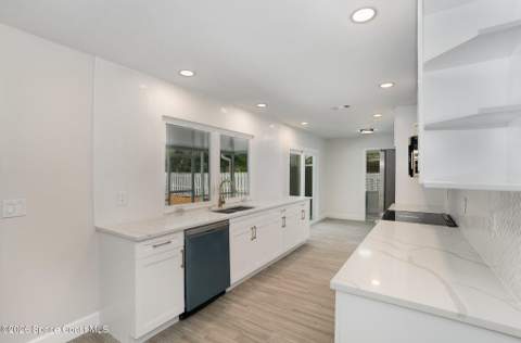 125 Matanzas Road, Melbourne Beach FL - photo 10 of 29