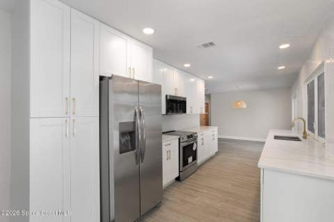 125 Matanzas Road, Melbourne Beach FL - photo 11 of 29