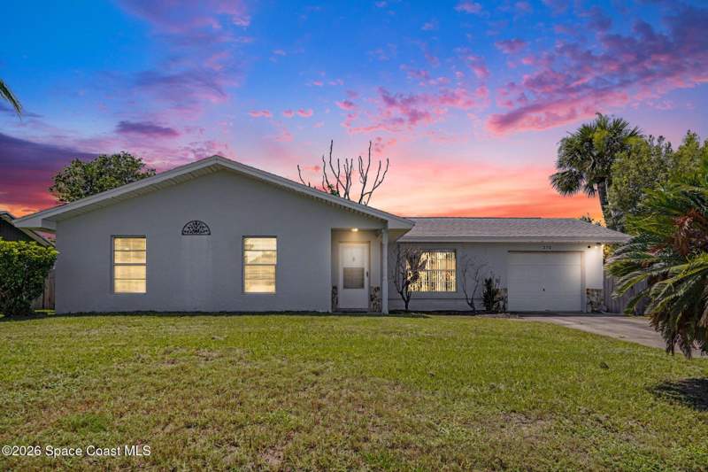 4 bedroom Single Family Residence at 250 Cambridge Avenue, Port Malabar Country Club Unit 6, Palm Bay — photo 3