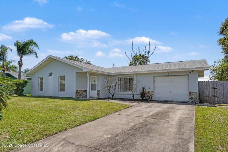 4 bedroom Single Family Residence at 250 Cambridge Avenue, Port Malabar Country Club Unit 6, Palm Bay — photo 4