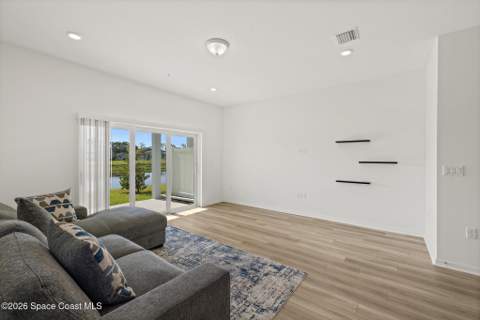 5055 Sunrise Estates Drive, West Melbourne FL - photo 11 of 44