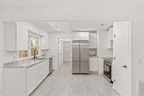 565 Wistar Court, Palm Bay FL - photo 13 of 51
