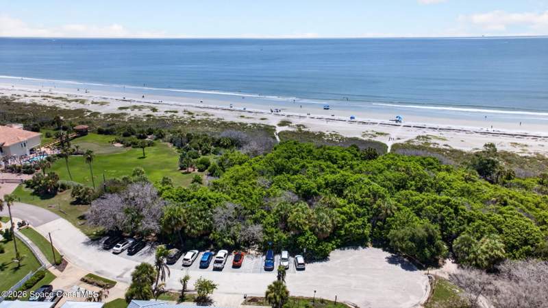 3 bedroom Single Family Residence at 338 Coral Drive, Harbor Heights 2nd Addn, Cape Canaveral — photo 5