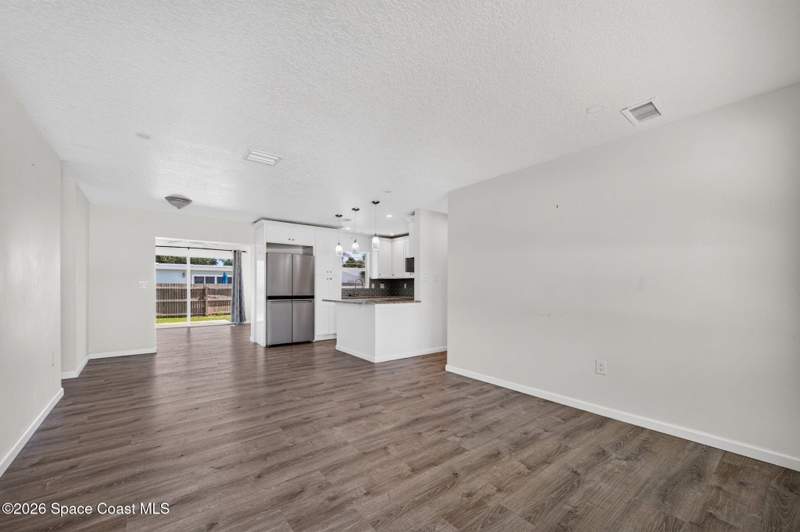 3 bedroom Single Family Residence at 338 Coral Drive, Harbor Heights 2nd Addn, Cape Canaveral — photo 4