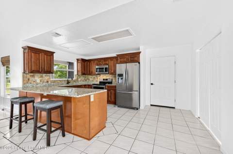 2630 Waring Lane, Malabar FL - photo 16 of 35