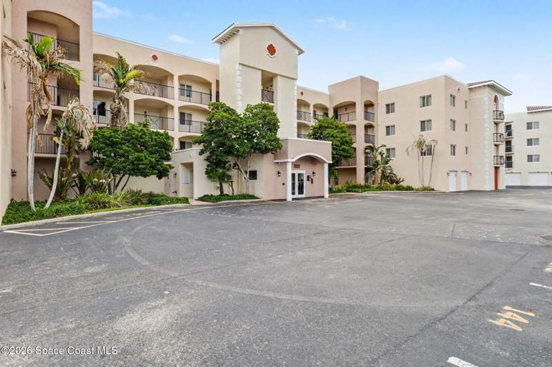 3 bedroom Condominium at 123 Lancha Circle #105, Palm Springs Condo, Satellite Beach — photo 3