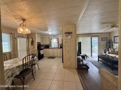 7590 Blackhawk Road, Micco FL - photo 17 of 32