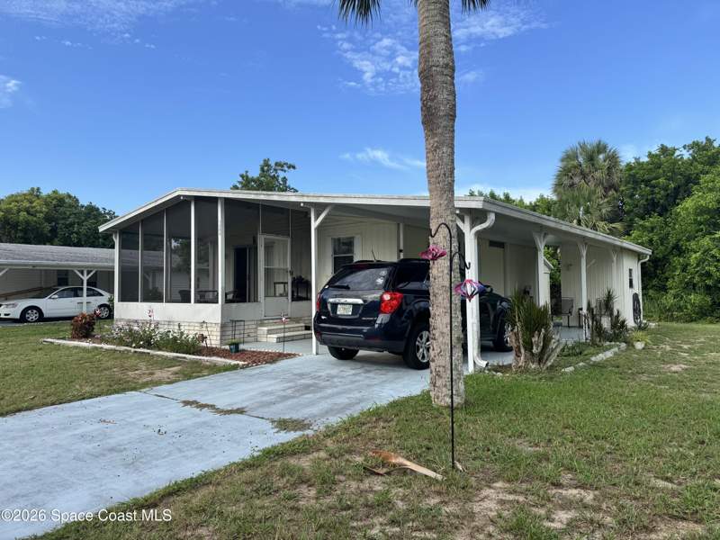 2 bedroom Manufactured Home at 7590 Blackhawk Road, Snug Harbor Village Sec 1, Micco — photo 5