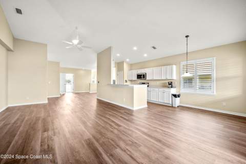 4865 Revenna Court #201, Melbourne FL - photo 10 of 33