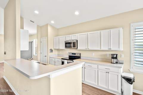 4865 Revenna Court #201, Melbourne FL - photo 12 of 33