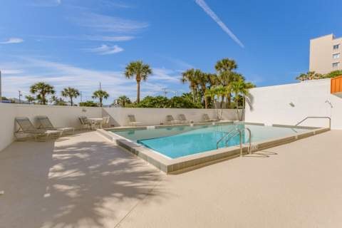 1555 N Highway A1a #305, Indialantic FL - photo 20 of 46