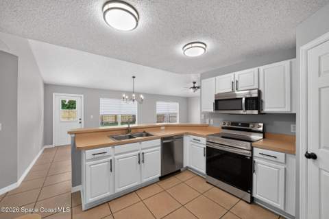 415 Freeman Road, Palm Bay FL - photo 7 of 32
