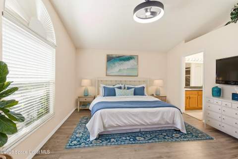 1172 Pine Creek Circle, Palm Bay FL - photo 20 of 45