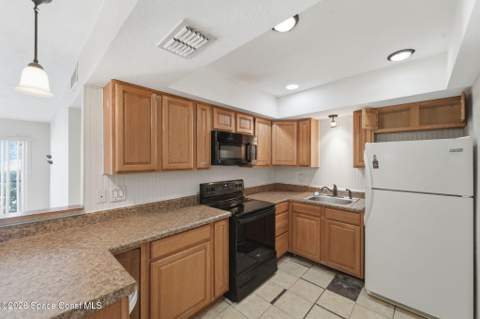 223 Columbia Drive #122, Cape Canaveral FL - photo 16 of 40