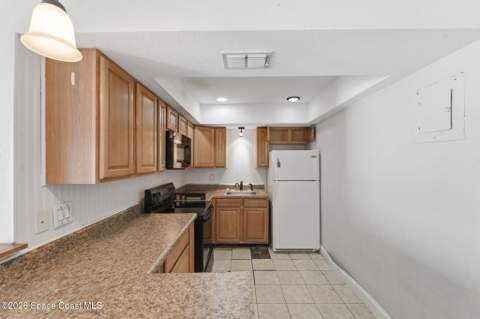 223 Columbia Drive #122, Cape Canaveral FL - photo 19 of 40