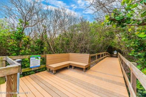 348 Harbor Drive, Cape Canaveral FL - photo 24 of 35