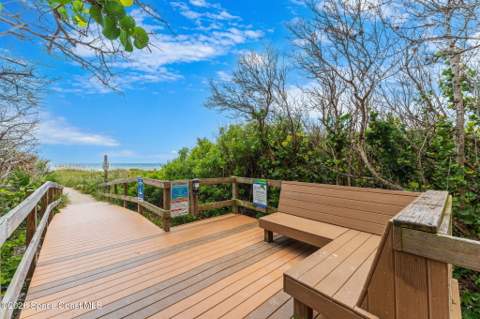 348 Harbor Drive, Cape Canaveral FL - photo 21 of 35