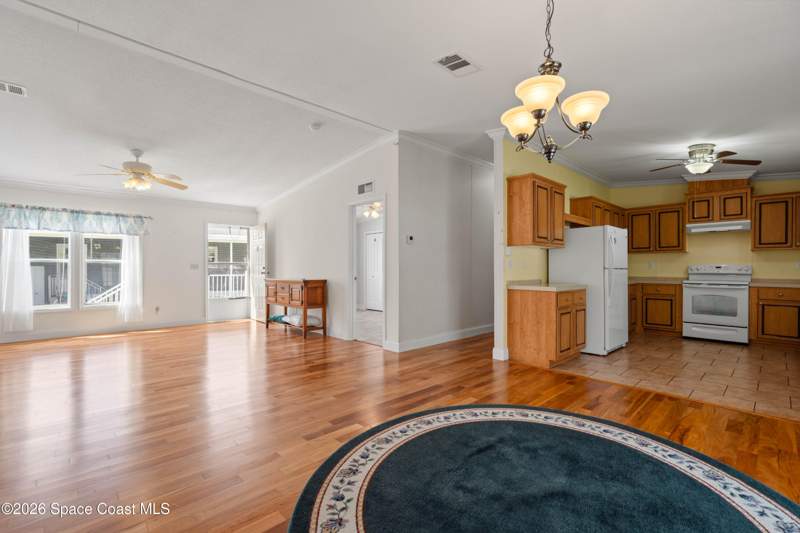 4 bedroom Manufactured Home at 264 Holiday Park Boulevard, Port Malabar Holiday Park Unit 1 1st Replat, Palm Bay — photo 4