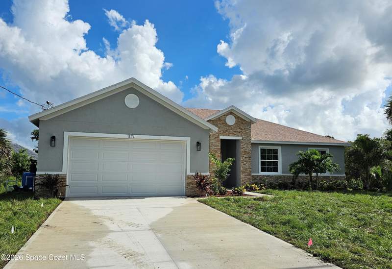 4 bedroom Single Family Residence at 571 Fondulac Street, Port Malabar Unit 30, Palm Bay — photo 3