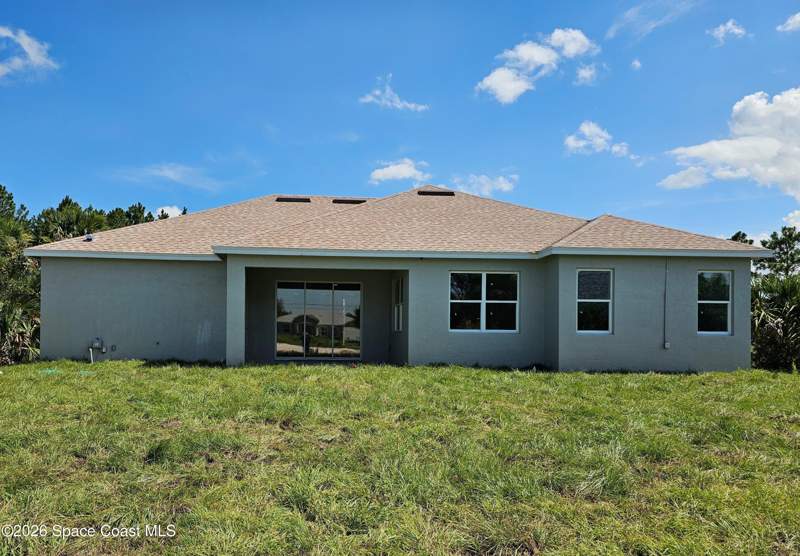 4 bedroom Single Family Residence at 571 Fondulac Street, Port Malabar Unit 30, Palm Bay — photo 4