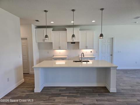 571 Fondulac Street, Palm Bay FL - photo 11 of 46