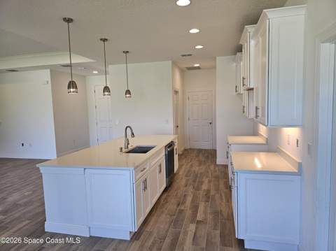 571 Fondulac Street, Palm Bay FL - photo 17 of 46