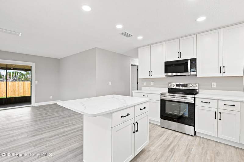 4 bedroom Single Family Residence at 1085 Montego Bay Drive, Catalina Isle Estates Unit 3, Merritt Island — photo 5