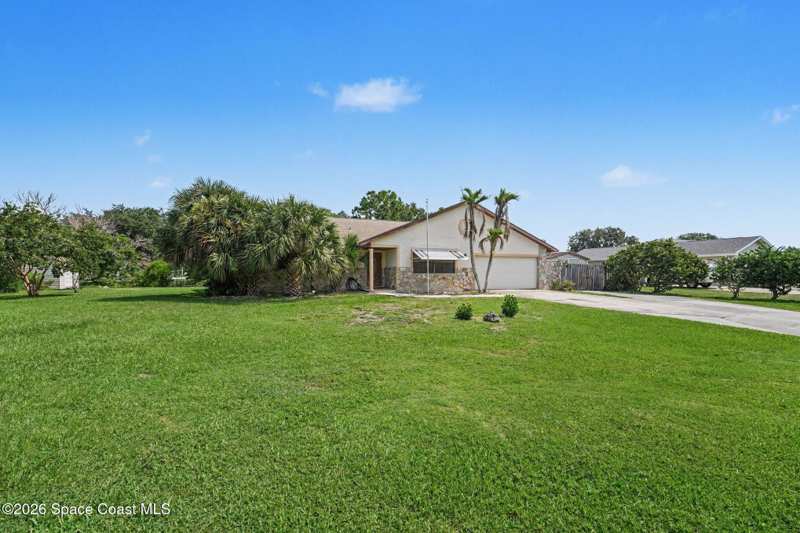 4 bedroom Single Family Residence at 4585 Annette Court, Citrus River Groves Unit 1, Merritt Island — photo 1