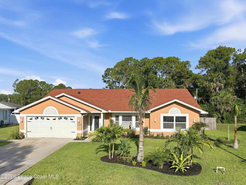 3 bedroom Single Family Residence at 1560 Gisinger Court, Port Malabar Unit 39, Palm Bay — photo 1