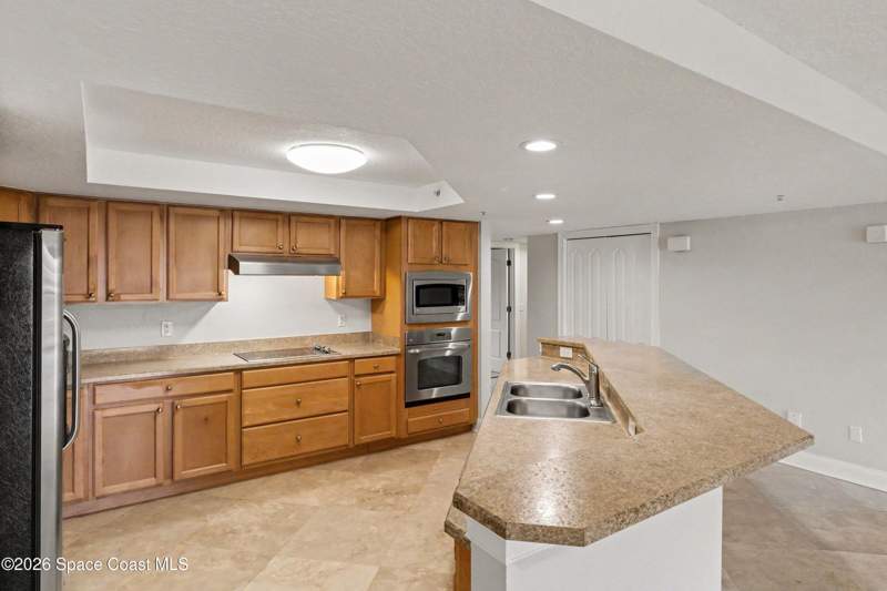 3 bedroom Condominium at 123 Lancha Circle #105, Palm Springs Condo, Satellite Beach — photo 5