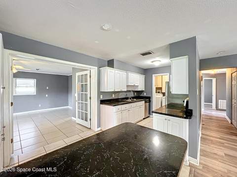 2543 Hathaway Drive, Cocoa FL - photo 6 of 27