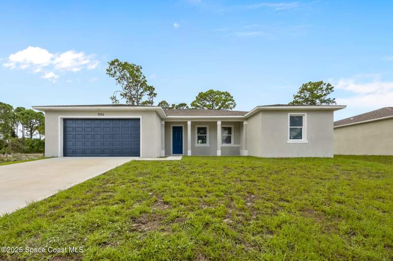 4 bedroom Single Family Residence at 1254 Heitzman Avenue, Port Malabar Unit 32, Palm Bay — photo 1