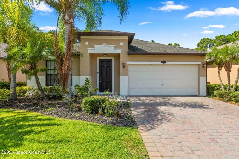 3 bedroom Single Family Residence at 402 Breckenridge Circle, Brookside at Bayside Lakes, Palm Bay — photo 1