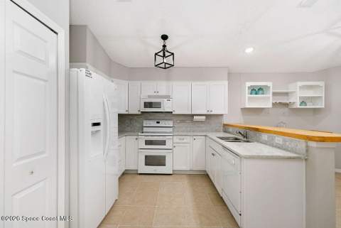 4511 Derbyshire Drive, Titusville FL - photo 15 of 42