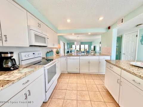 1050 N Atlantic Avenue #700, Cocoa Beach FL - photo 6 of 26