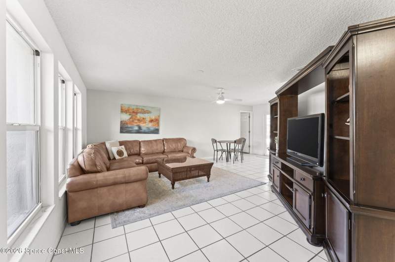 3 bedroom Single Family Residence at 113 Holiday Lane, Holiday Estates, Cocoa Beach — photo 4