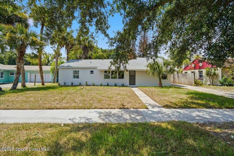 3 bedroom Single Family Residence at 209 Beverly Road, Broadview Manor, Cocoa — photo 2