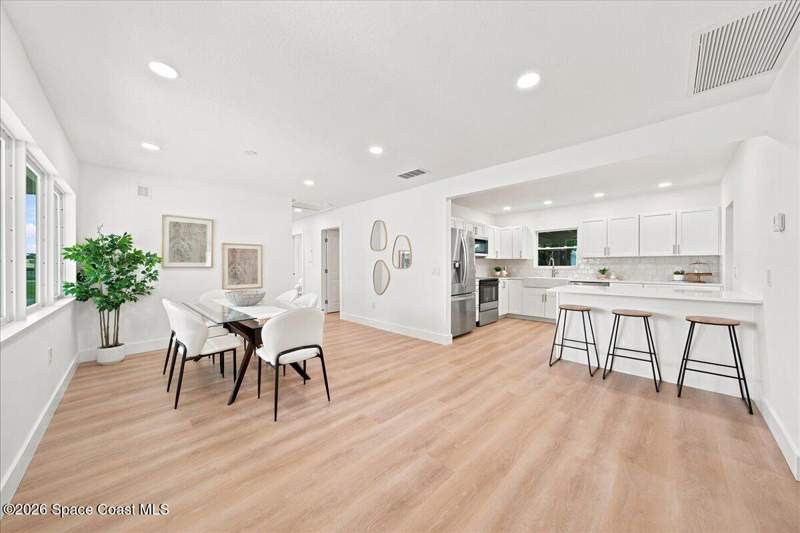 3 bedroom Single Family Residence at 209 Beverly Road, Broadview Manor, Cocoa — photo 5