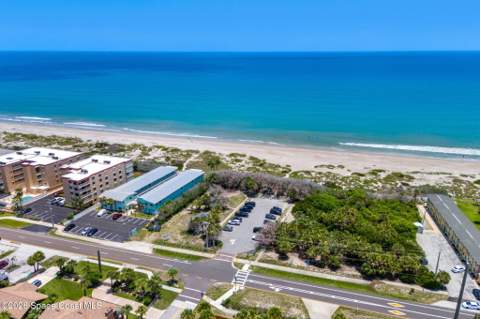 3 W West Point Drive, Cocoa Beach FL - photo 11 of 74