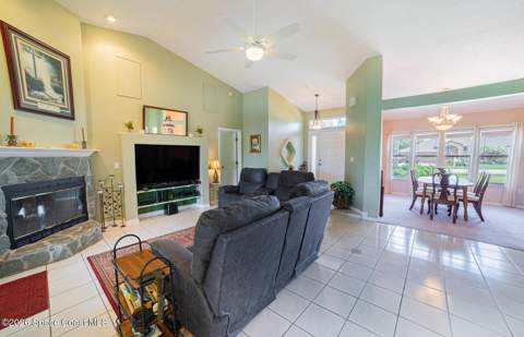 211 Lake Shore Drive, Merritt Island FL - photo 9 of 56
