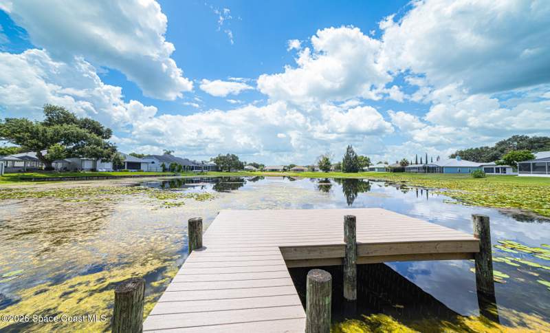 3 bedroom Single Family Residence at 211 Lake Shore Drive, Citrus Club, Merritt Island — photo 4