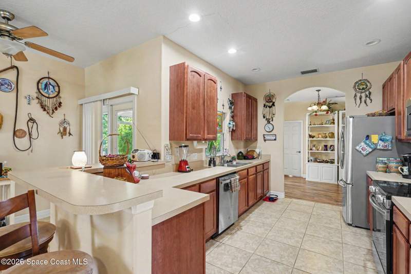 3 bedroom Single Family Residence at 671 Americana Boulevard, Port Malabar Unit 13, Palm Bay — photo 2