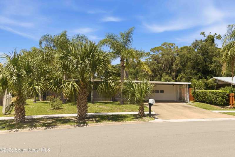 3 bedroom Single Family Residence at 1225 Titus Avenue, Shady Oaks 4th Addn, Titusville — photo 1