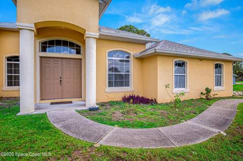 525 Justine Avenue, Palm Bay FL - photo 7 of 43