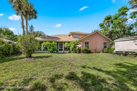 275 Cardinal Drive, Melbourne Beach FL - photo 17 of 48