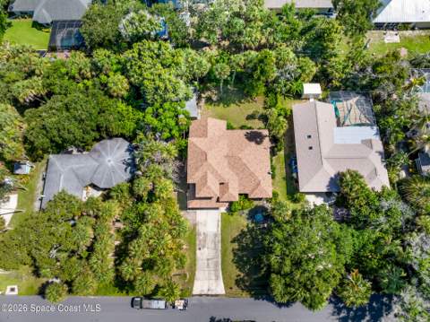 275 Cardinal Drive, Melbourne Beach FL - photo 23 of 48
